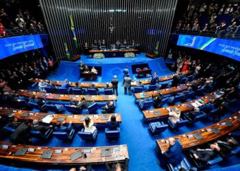 Em conversa com Alcolumbre, entidades produtivas defendem adiar PEC 6X1